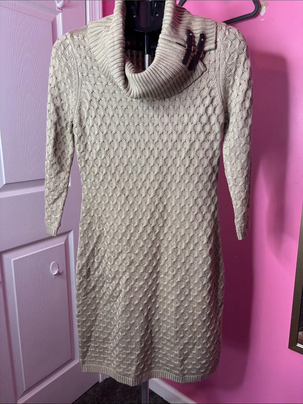 Calvin Klein Cable Knit Sweater Dress M Cream Cowl Neck Buckle